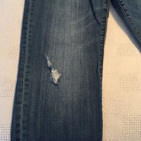 Kut from the Kloth women’s jeans. Boyfriend style. - Picture 5 of 7